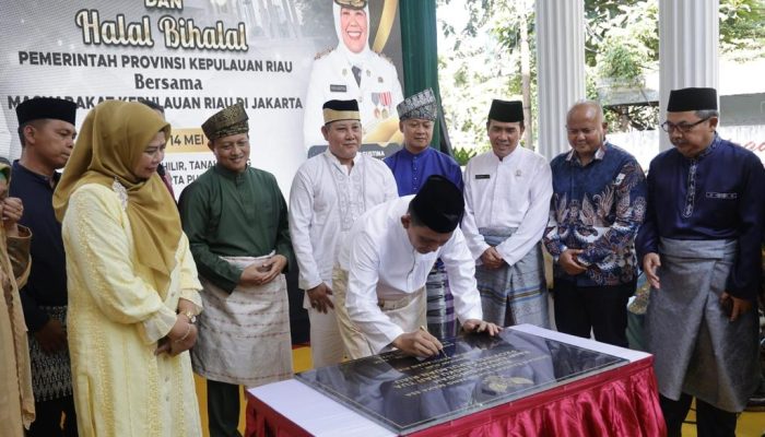 Gubernur Ansar Resmikan Rumah Singgah Raja Ahmad Engku Haji Tua Di Jakarta