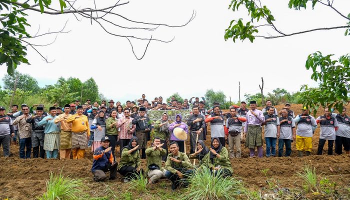 Tingkatkan Produksi Cabai, 75 Petani Ikuti Proliga di Kampung Madong