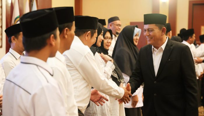 Gubernur Ansar Kukuhkan Pengurus ICMI Dan IKA UNRI Tanjungpinang-Bintan