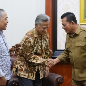 Gubernur Ansar Terima Audiensi Pengurus Ikatan Keluarga Kawanua Kepri