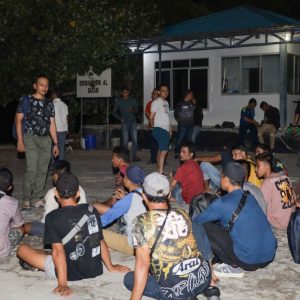 Hendak Menuju Malaysia, 17 PMI Ilegal Diamankan Tim F1QR Lantamal IV