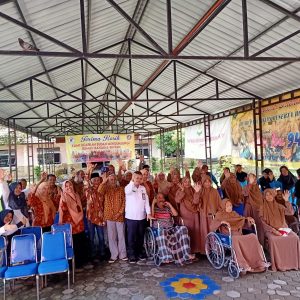 RSUD RAT Berikan Pendampingan Psikologi Bagi Lansia di Rumah Bahagia