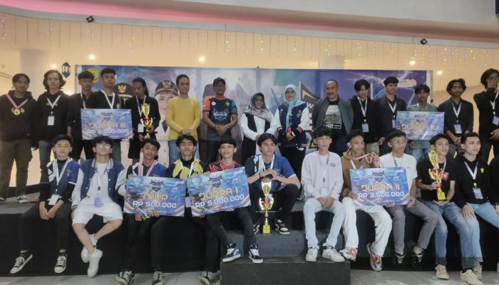 Tim Five Goats Rebut Juara Turnamen E-Sports Walikota Cup Mobile Legends