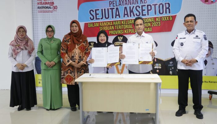 Gubernur Ansar Luncurkan Prognas Pelayanan KB Sejuta Akseptor di Kepri