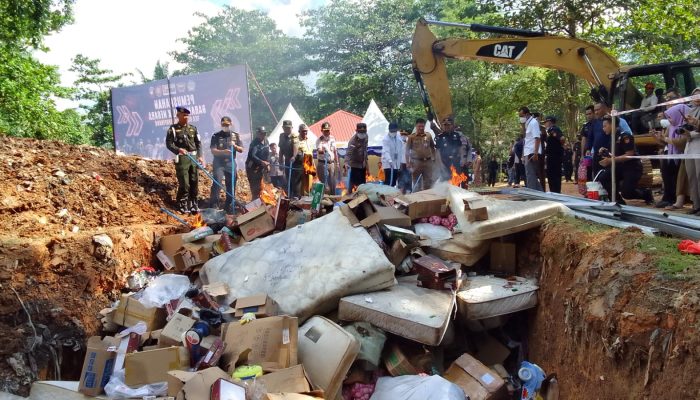 BC Tanjungpinang Musnahkan Barang Hasil Tegahan Tahun 2021-2023 Senilai Rp 1,9 Miliar