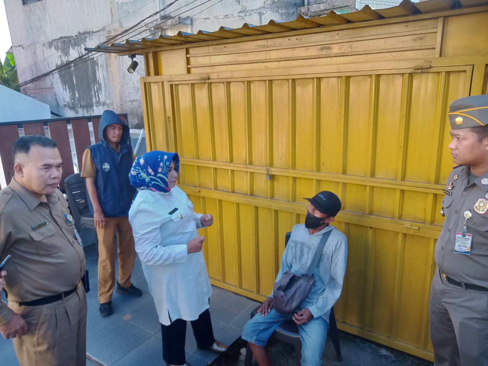 Tertibkan Gepeng dan Pedagang Jalanan, Rahma Beri Fasilitas Untuk Berjualan