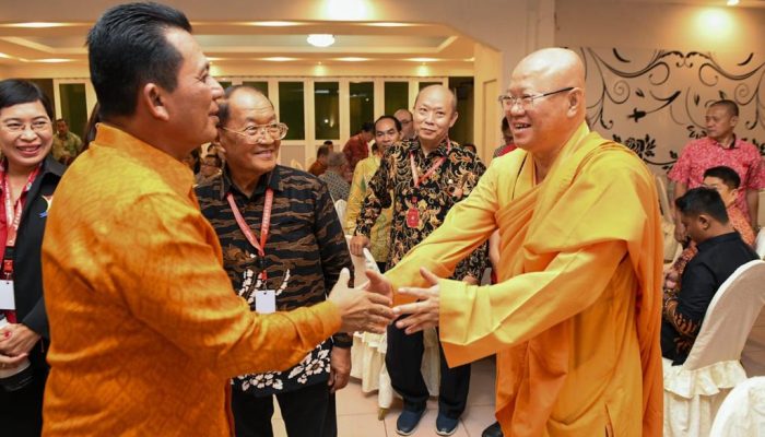 Gubernur Ansar Silaturahmi Dengan Permabudhi se-Indonesia