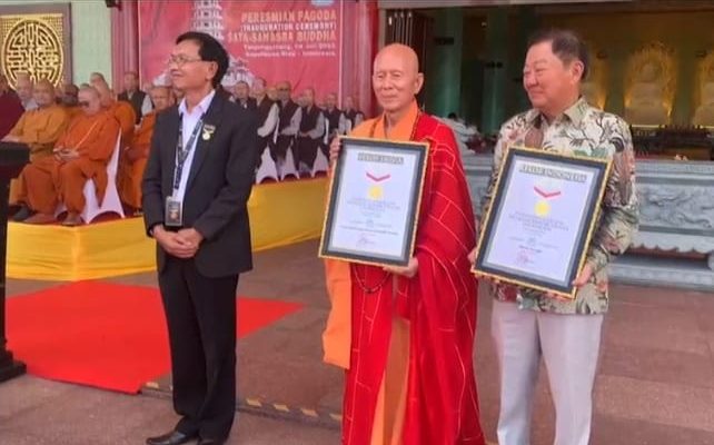 Raih MURI, Pagoda Sata-Sahasra Budha Diresmikan Dirjen Bimas Budha Kemenag RI