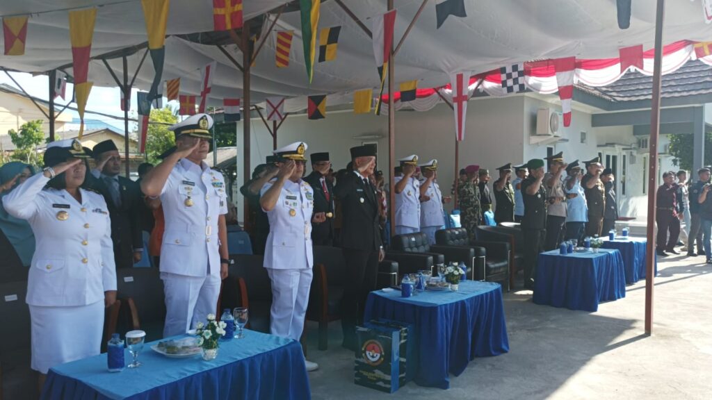 Maman Surachman Jabat Komandan Lanal Ranai Gantikan Arief Prasetyo