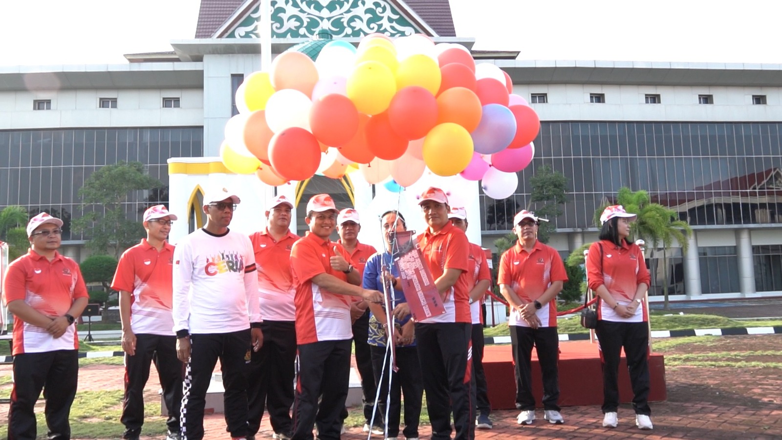 Sambut HBA Ke-63 Dan HUT IAD Ke-XXIII, Kajati Kepri Buka POR