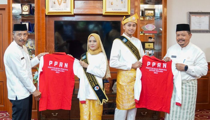 Sekdaprov Adi Lepas 2 Capaska Nasional dan 2 Peserta PPAN Asal Provinsi Kepri