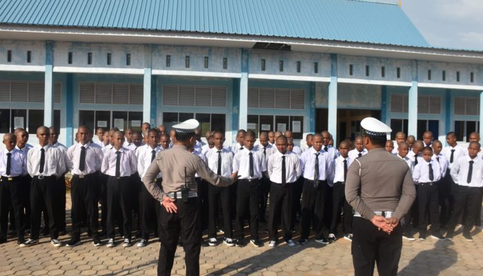 Police Go To School, Polresta Tanjungpinang Bahas Ops Patuh Seligi di SMK N 5 Tanjungpinang