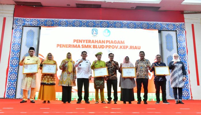 Gubernur Ansar Meluncurkan BLUD SMK se-Kepri