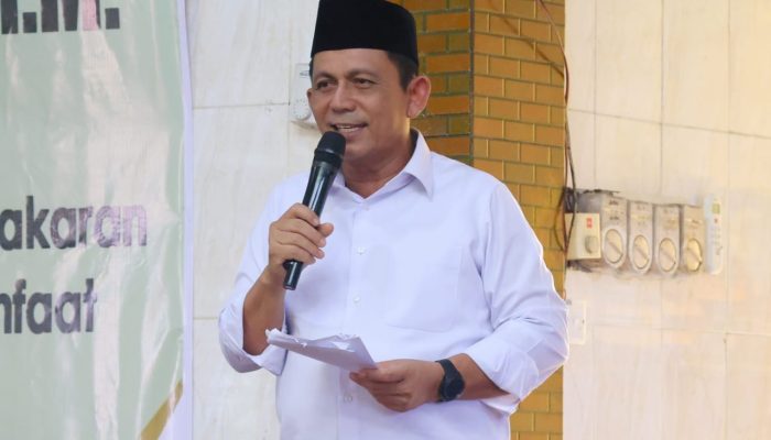 Gubernur Ansar Minta Kenaikan Tarif Pas Pelabuhan SBP Ditunda