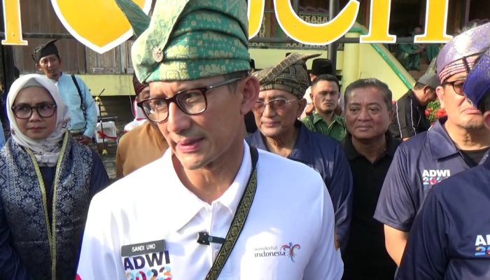 Sambut Tahun Baru 2024, Menparekraf Kunker di Kepri Selama 3 Hari