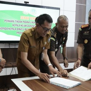 Kejari Bintan Serahkan Perkara Pengrusakan Mangrove di Bintan Timur Kepada Penyidik DLHK Kepri