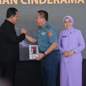 Gubernur Ansar Hadiri Pisah Sambut Pangkobwilhan I dari Laksdya Irvansyah ke Laksda Erwin