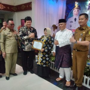 Memasuki Purna Tugas, 104 PNS Pemko Tanjungpinang Terima Penghargaan