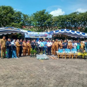 Wako Rahma Serahkan Bantuan Untuk Kelompok Tani, Peternak Dan Budidaya Ikan