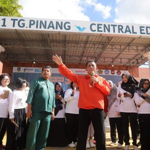 Gubernur Ansar Sosialisasikan Pentingnya Cegah Anemia Bagi Remaja Putri