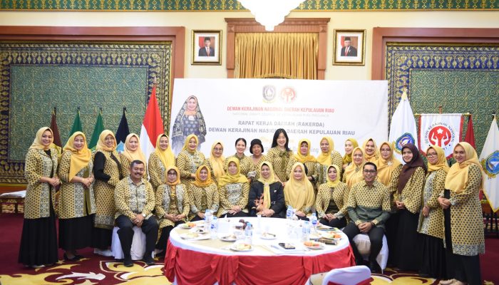 Dewi Ansar Buka Rakerda Dekranasda Kepri Tahun 2023