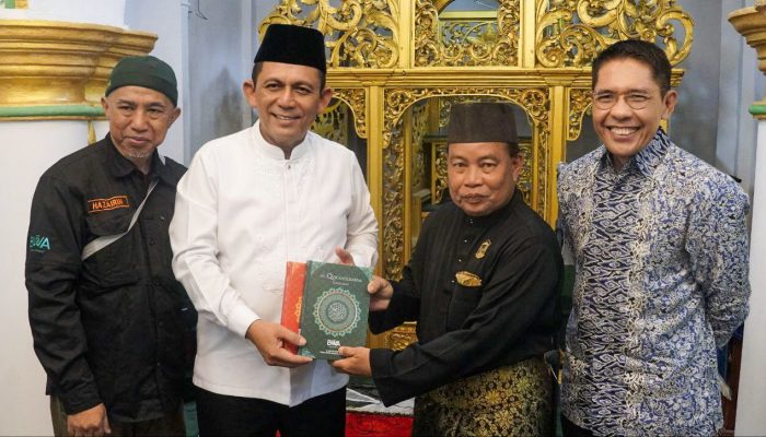 Gubernur Ansar Ajak Minister Maliki Osman Keliling Penyengat, Upaya Tarik Wisman Singapura