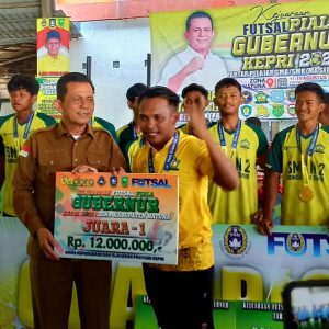 Gubernur Ansar Tutup Turnamen Futsal Piala Gubernur Kepri 2023 Zona Natuna