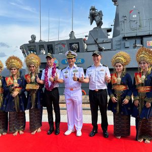 Latihan Militer Indonesia-Singapura, Kapal Perang Singapura Tiba Di Batu Ampar Batam