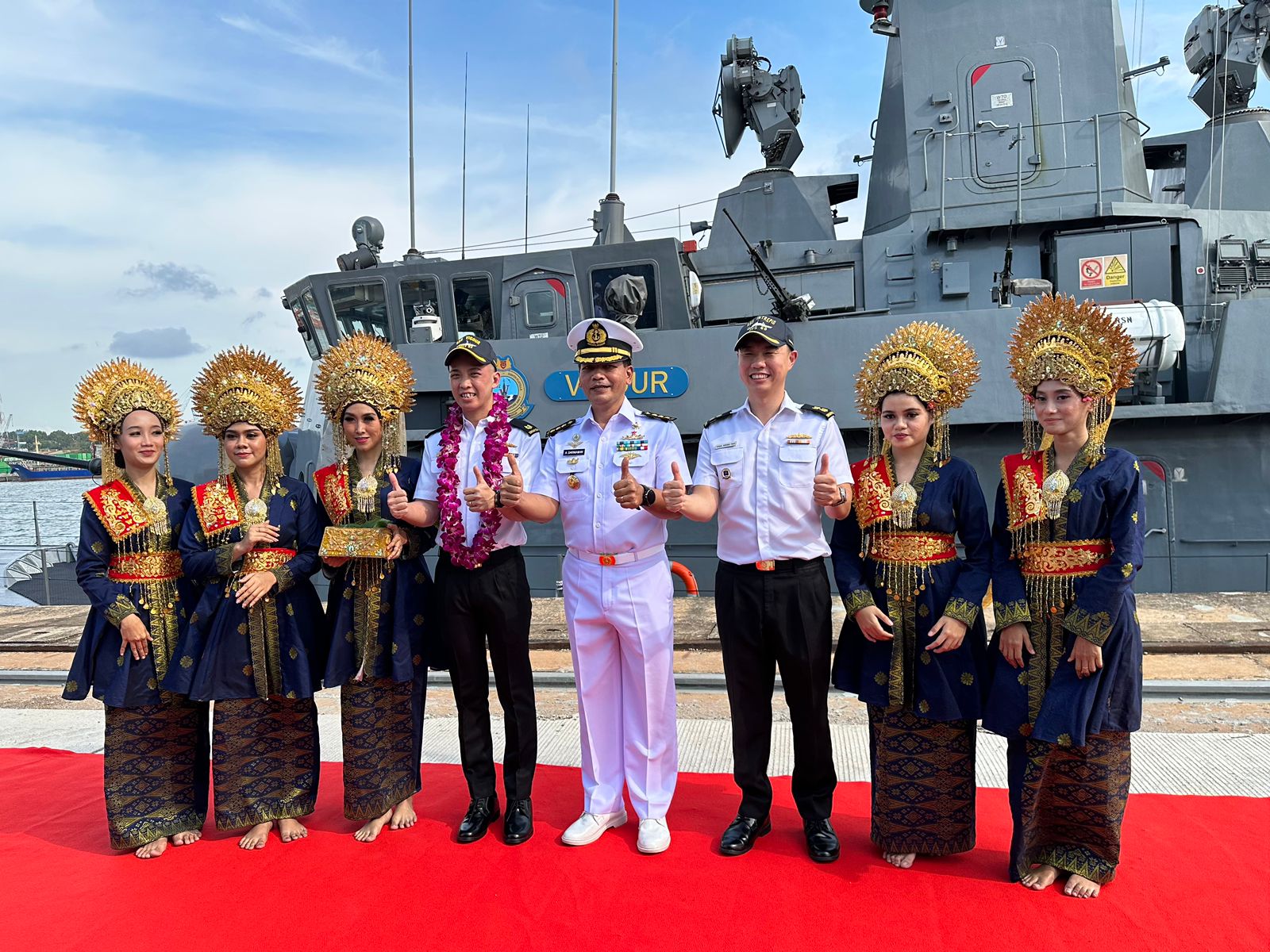 Latihan Militer Indonesia-Singapura, Kapal Perang Singapura Tiba Di Batu Ampar Batam