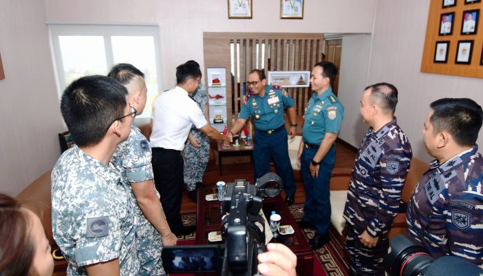 Lantamal IV Batam Terima Kunjungan Delegasi Latma Eagle Indopura Ke-27