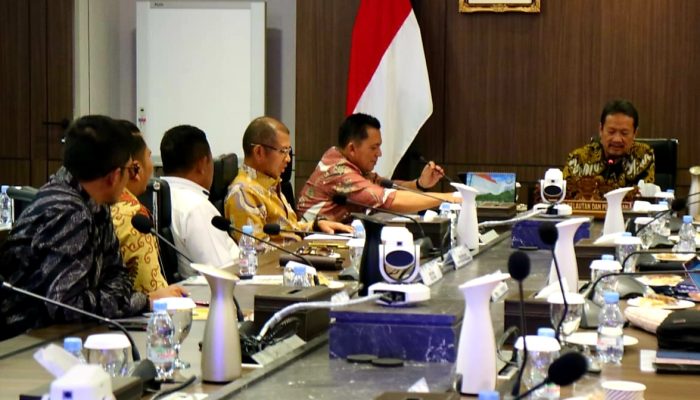 Gubernur Kepri dan Menteri KKP Bahas PP No 11 Tahun 2023 dan GTRA Summit 2023
