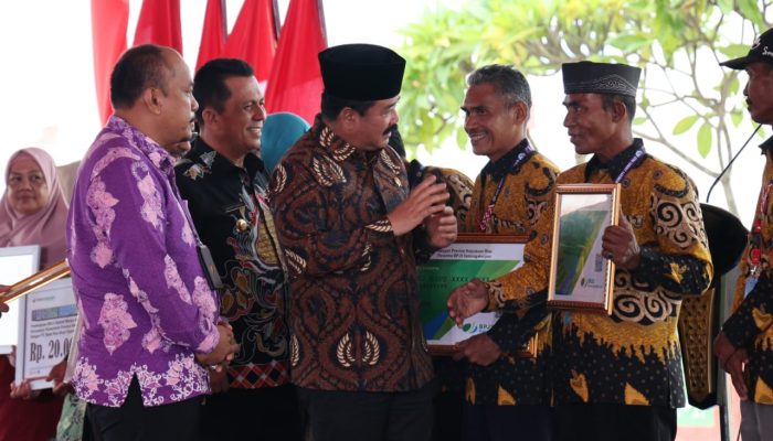 10.668 Sertifikat Tanah Untuk Rakyat Kepri Diserahkan Pada GTRA Summit 2023 Di Karimun