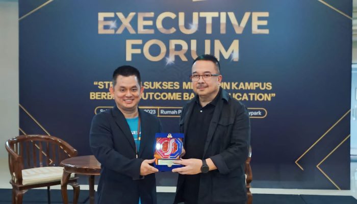 Prof. Rhenaldi Kasali dan Rektor Executive Forum SEVIMA: Kampus Harus Berubah dan Melek Teknologi