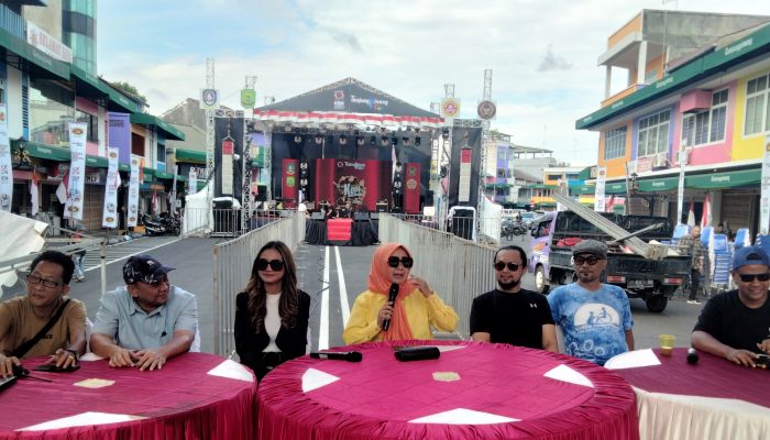 Artis dan Musisi Hibur Masyarakat Pada Festival Kopi Merdeka 2023