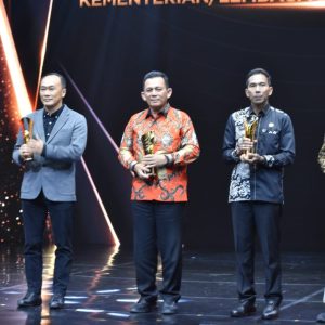 Gubernur Ansar Raih Indonesia Awards 2023 kategori “Excellent Award for Strategic Initiative”