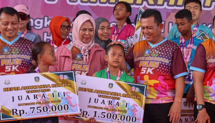 Dilepas Gubernur Ansar, 1500 Peserta Ikuti Kepri Adhyaksa Run 5K