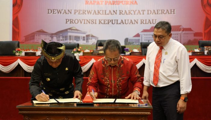 APBD Perubahan Kepri 2023 Disahkan Sebesar Rp4,459 Triliun