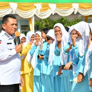 Kelanjutan Pembangunan di Kepri, Gubernur Ansar Beri Motivasi Pelajar SMAN 5 Batam