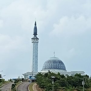Masjid Nur Illahi Pesona Wisata Religi Di Dompak Tanjungpinang