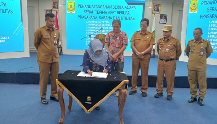 Wako Rahma Terima Penyerahan Aset PSU dari Pengembang Perumahan dan Pertokoan