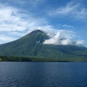 Pesona Gunung Bintan Bersama Buah Durian Menarik Kunjungan Masyarakat