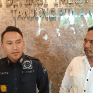 7 WNA Asal Tiongkok Dideportasi  Alasannya Dokumen Tidak Lengkap