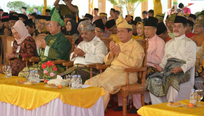 Syukuran HUT ke-24 Karimun, Gubernur Ansar Ajak Masyarakat Maju Bersama