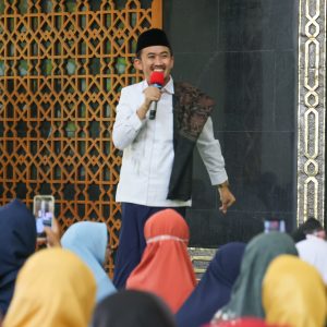 Tabligh Akbar di Masjid Nurul Iman Kijang Hadirkan Ustadz Syamsuddin Nur Makka