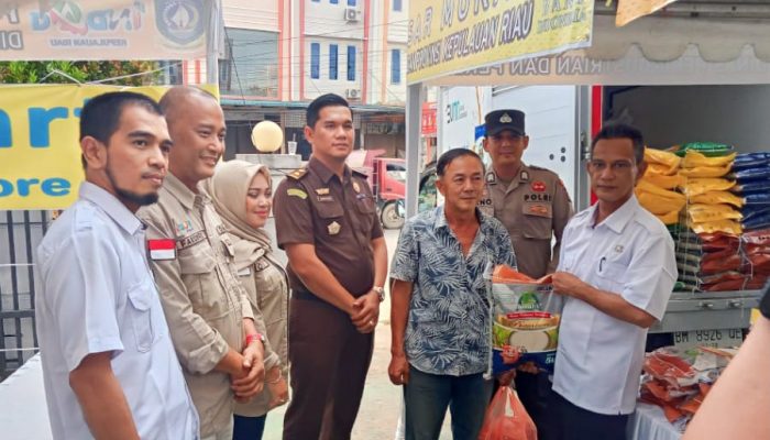 Stabilkan Harga Pangan, Pemprov Kepri Gelar Pasar Murah di Kabupaten Bintan