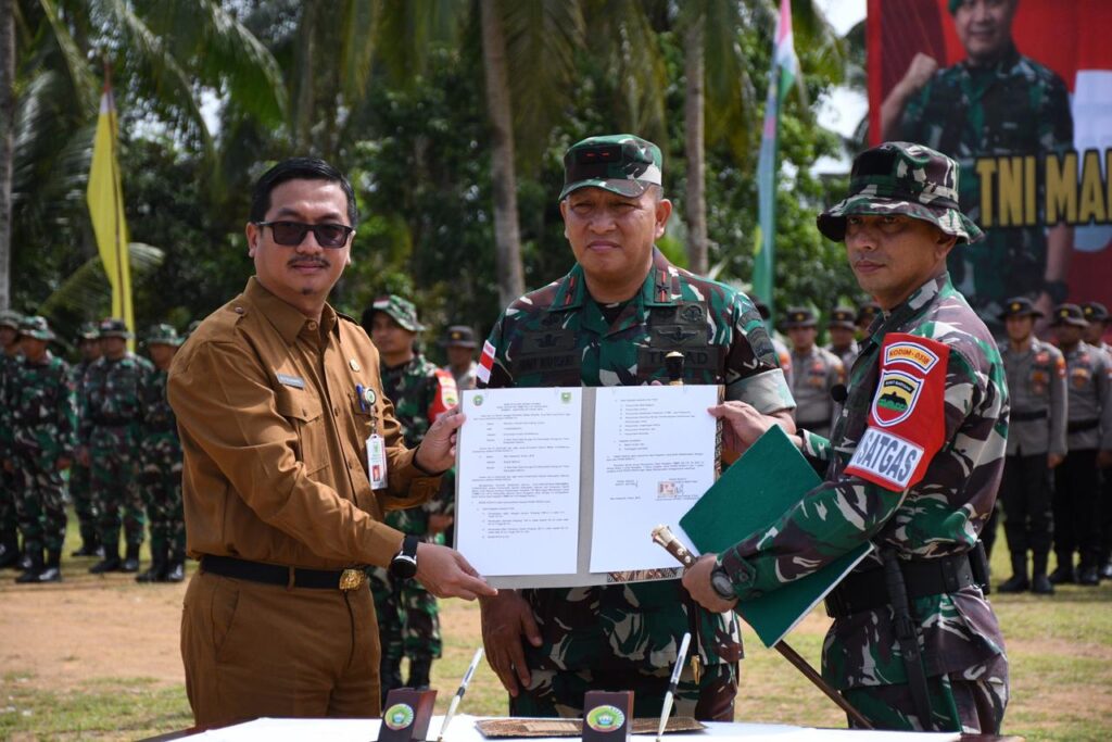 Sekda Natuna Hadiri Upacara Penutupan TMMD Ke – 118 Tahun 2023