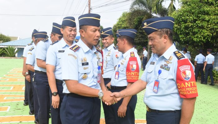Danlanud RHF Kukuhkan Tim Satgas Percepatan Pembangunan Sarana Prasarana