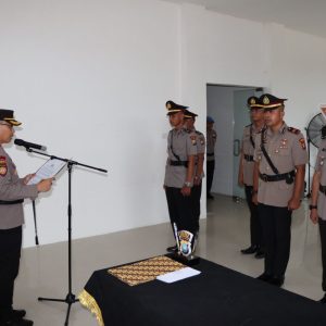 Kapolres Bintan Lepas Dan Lantik Pejabat Utama yang Berpindah Tugas