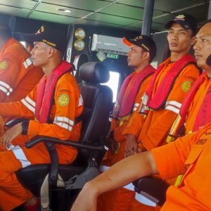 Kapal Pecah Diterjang Ombak, 5 Nelayan WNI Terdampar di Perairan Malaysia