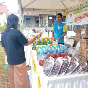 Gerakan Pangan Murah Disemarakkan Senam Sehat Bagikan Doorprice Bagi Warga